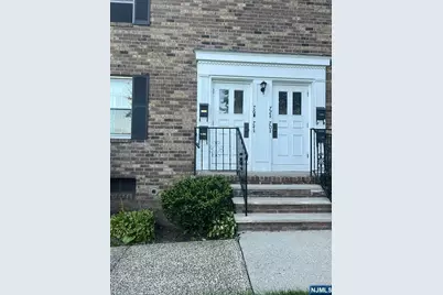 76 E Maple Street, Teaneck Township, NJ 07666 - Photo 2