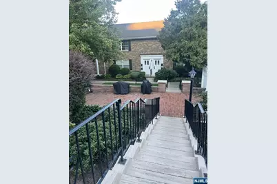 76 E Maple Street, Teaneck Township, NJ 07666 - Photo 20