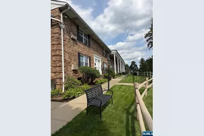 76 E Maple Street, Teaneck Township, NJ 07666 - Photo 22