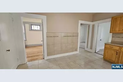 81 Union Street, East Rutherford, NJ 07073 - Photo 6