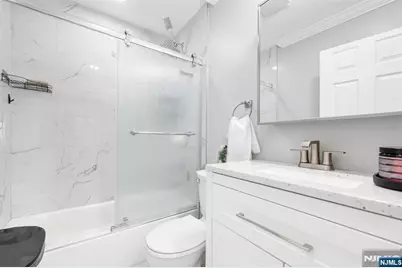 138 Merrill Road, Clifton, NJ 07012 - Photo 10