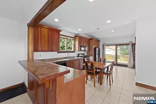 54 Fischer Ave, Nutley, NJ 07110 - Photo 20