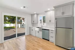 314 Elmwood Ave, East Orange, NJ 07018 - Photo 6