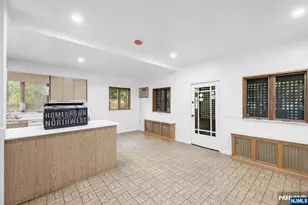 445 Paramus Rd, Paramus, NJ 07652 - Photo 6