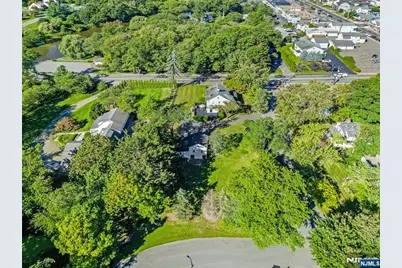 414 Franklin Avenue, Wyckoff Township, NJ 07481 - Photo 42