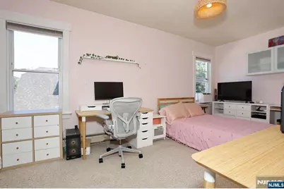 309 Hawthorne Avenue, Hawthorne, NJ 07506 - Photo 26