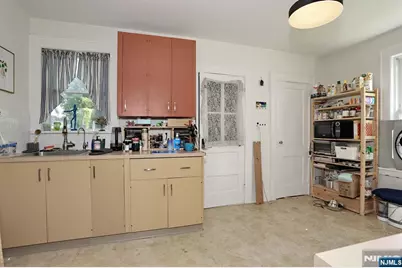 309 Hawthorne Avenue, Hawthorne, NJ 07506 - Photo 12