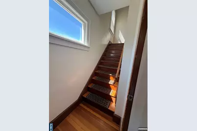 177 Phillips Avenue 2 #2, South Hackensack Township, NJ 07606 - Photo 16