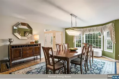4 Moccasin Court, Mahwah, NJ 07430 - Photo 10