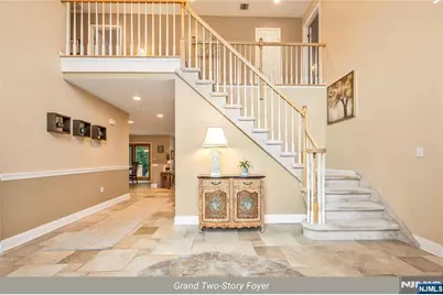 4 Moccasin Court, Mahwah, NJ 07430 - Photo 4