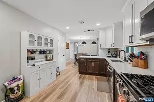 102 Hiawatha Blvd, Oakland, NJ 07436 - Photo 24