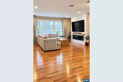 102 Montgomery Street 15 #15, Bloomfield, NJ 07003 - Photo 6