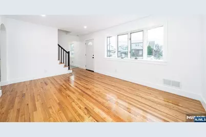21 Mary Street, Lodi, NJ 07644 - Photo 6