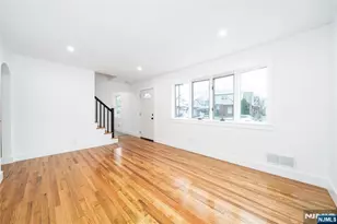 21 Mary St, Lodi, NJ 07644 - Photo 6