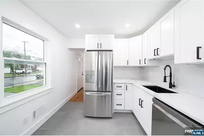 21 Mary Street, Lodi, NJ 07644 - Photo 14
