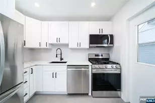 21 Mary St, Lodi, NJ 07644 - Photo 12