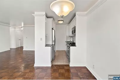 500 Central Avenue 514 #514, Union City, NJ 07087 - Photo 10