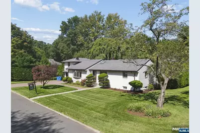 4 Marconi Street, Tenafly, NJ 07670 - Photo 40