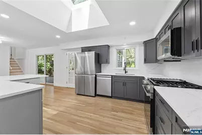 4 Marconi Street, Tenafly, NJ 07670 - Photo 10
