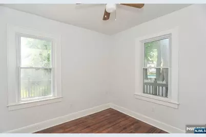 280-282 Seneca Place, Plainfield, NJ 07062 - Photo 14