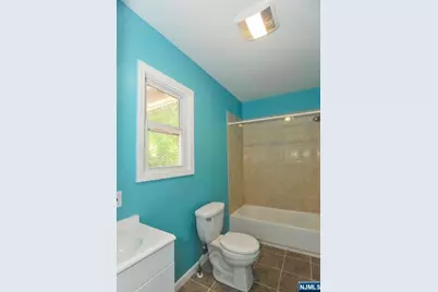 280-282 Seneca Place, Plainfield, NJ 07062 - Photo 18