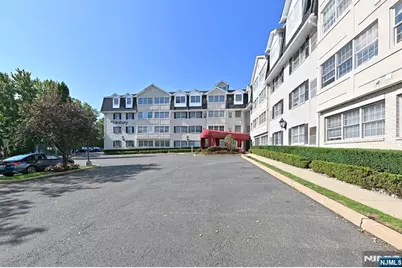 131 Clinton Place 214 #214, Hackensack, NJ 07601 - Photo 18