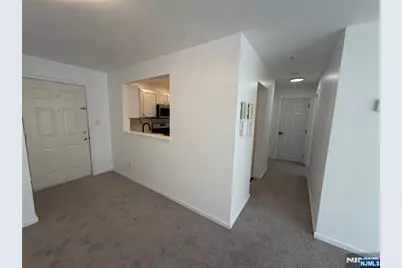131 Clinton Place 214 #214, Hackensack, NJ 07601 - Photo 12