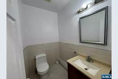123 Oak Street Apt2 #APT2, Weehawken, NJ 07086 - Photo 16