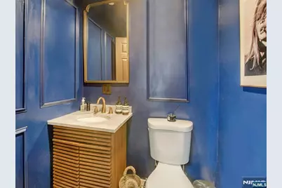 65 Glenwood, East Orange, NJ 07017 - Photo 8