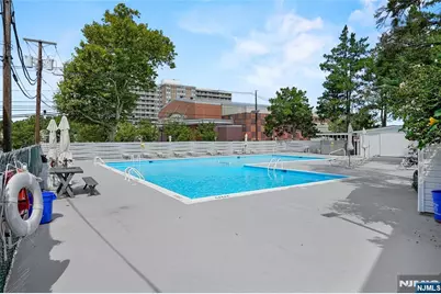 1315 Anderson Avenue 5 #5, Fort Lee, NJ 07024 - Photo 6