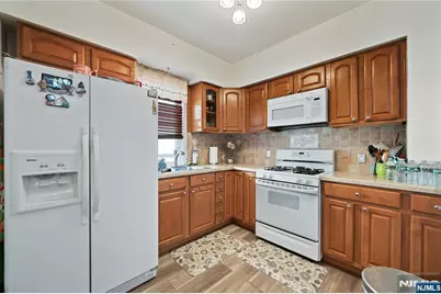 32 Russell Street, Clifton, NJ 07011 - Photo 14