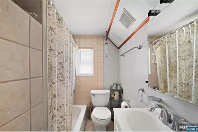 32 Russell Street, Clifton, NJ 07011 - Photo 22