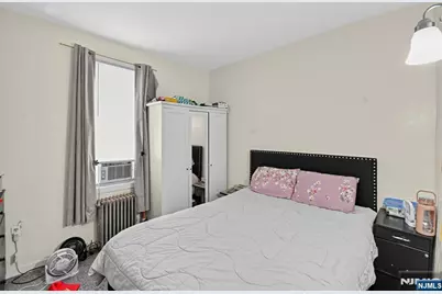 114 Sheridan Avenue, Clifton, NJ 07011 - Photo 6