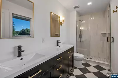 77 Sunset Court, Mahwah, NJ 07430 - Photo 10