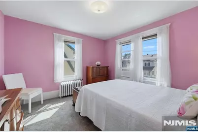 279 Farrant Terrace, Teaneck Township, NJ 07666 - Photo 22