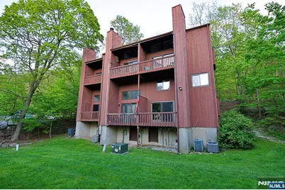 9 Village Way 4 #4, Vernon, NJ 07462 - Photo 26