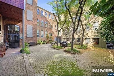 54-60 McWhorter 106 #106, Newark, NJ 07105 - Photo 26