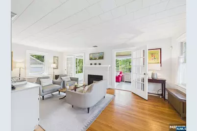 77 Lake Avenue, Midland Park, NJ 07432 - Photo 6