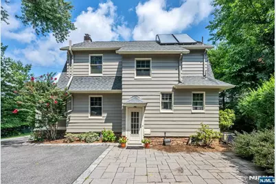 77 Lake Avenue, Midland Park, NJ 07432 - Photo 36