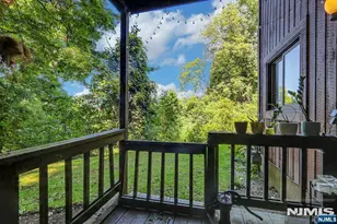 4 Davos Dr 9, Vernon, NJ 07462 - Photo 16