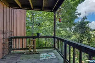 4 Davos Dr 9, Vernon, NJ 07462 - Photo 8