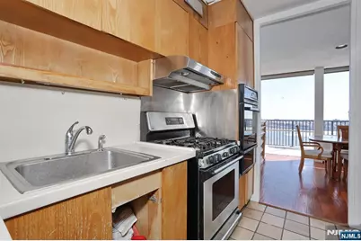 3 Horizon Road 1432 #1432, Fort Lee, NJ 07024 - Photo 28