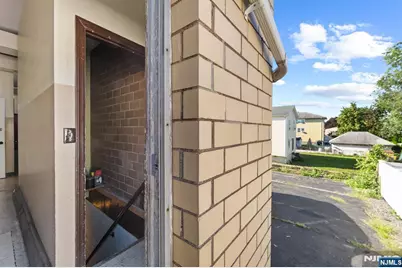 744 Paterson, East Rutherford, NJ 07073 - Photo 16