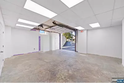 744 Paterson, East Rutherford, NJ 07073 - Photo 10