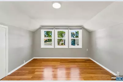 1176 Julia Street, Teaneck Township, NJ 07666 - Photo 20