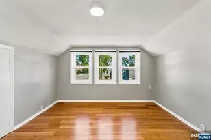 1176 Julia St, Teaneck Township, NJ 07666 - Photo 20