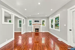 1176 Julia St, Teaneck Township, NJ 07666 - Photo 4