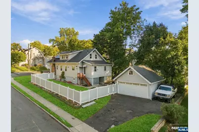1176 Julia Street, Teaneck Township, NJ 07666 - Photo 28