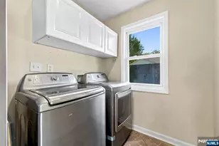 1176 Julia St, Teaneck Township, NJ 07666 - Photo 12