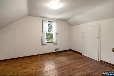 129 Forest Road, Glen Rock, NJ 07452 - Photo 16